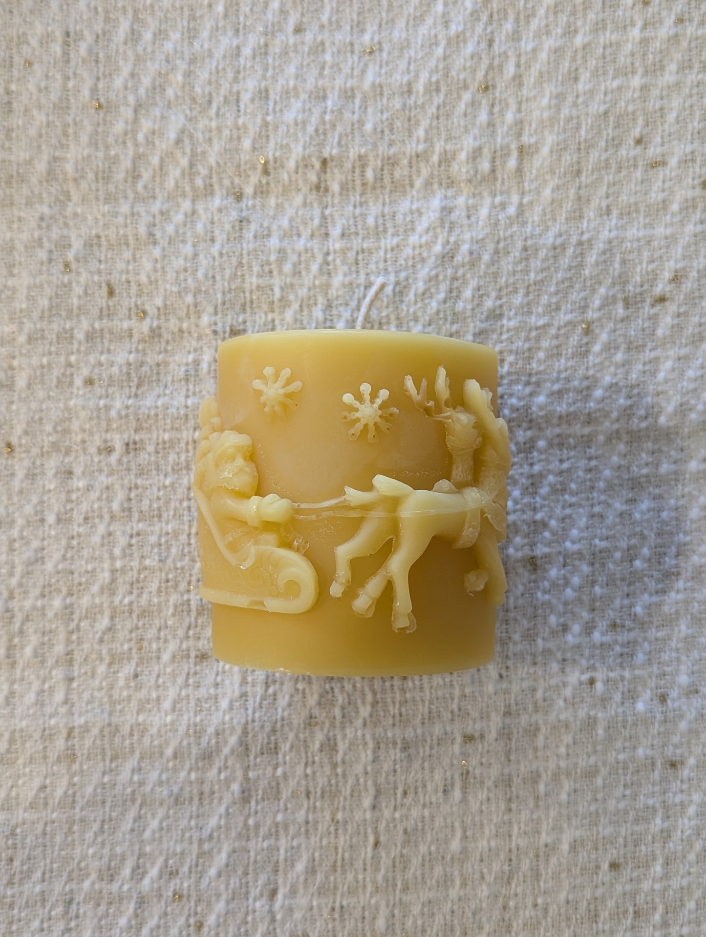 Here Comes Santa Clause Pillar